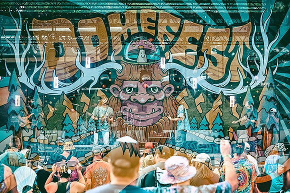 Thursday-AdamBertaPhoto-Domefest25_0807_1834-3076