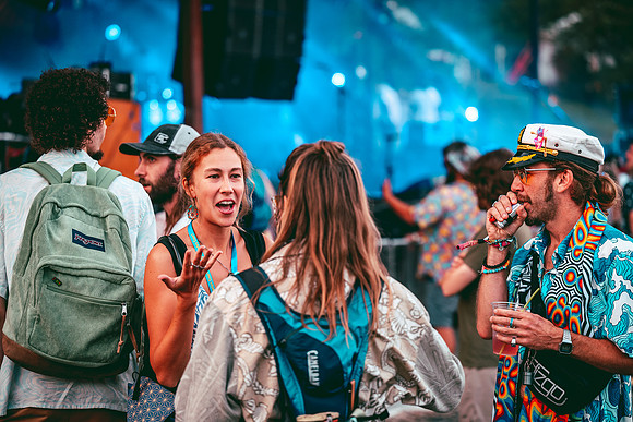 Thursday-AdamBertaPhoto-Domefest25_0807_2013-3718