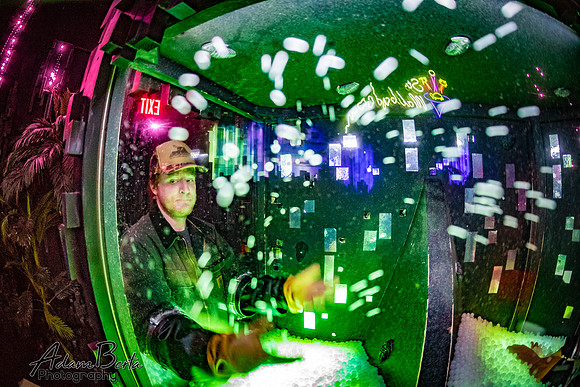 005_8222