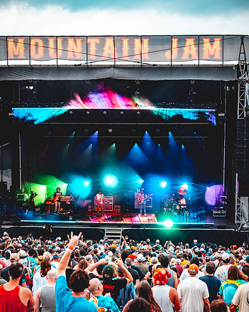 250622_AdamBertaPhoto-MountainJam-9064