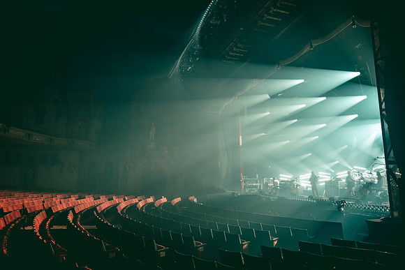 250923_AdamBertaPhoto-LouisvillePalace4114
