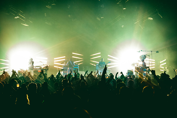 250923_AdamBertaPhoto-LouisvillePalace5036