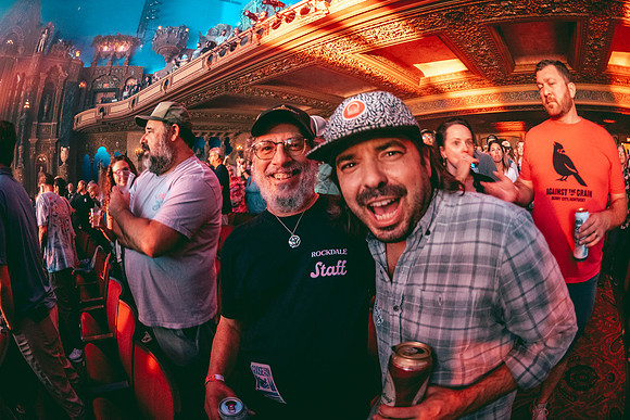 250923_AdamBertaPhoto-LouisvillePalace5065
