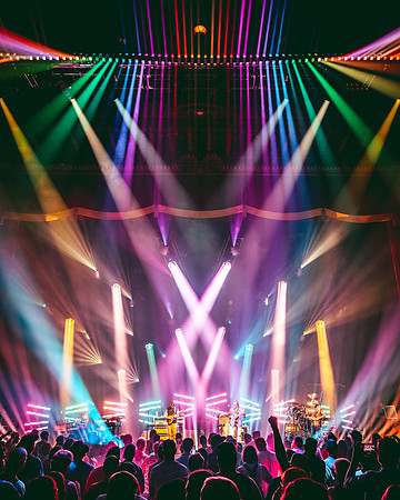 250923_AdamBertaPhoto-LouisvillePalace5385