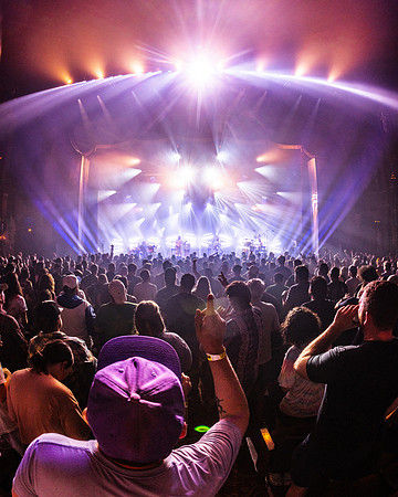 250924_AdamBertaPhoto-LouisvillePalace7405