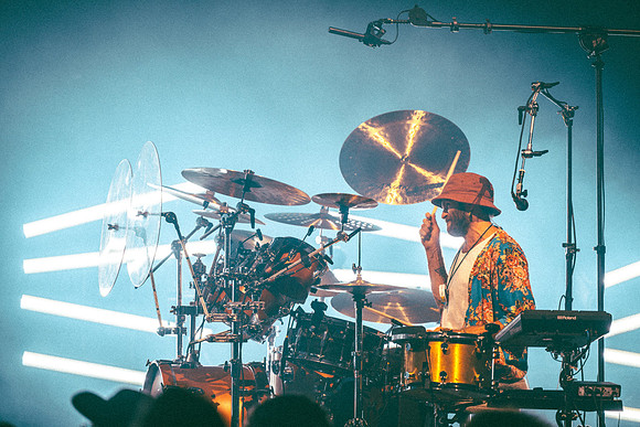 250924_AdamBertaPhoto-LouisvillePalace7486
