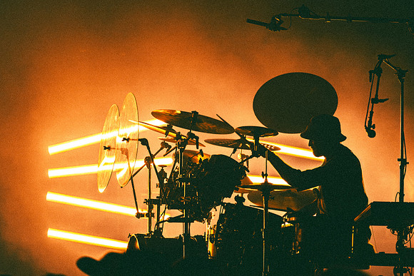 250924_AdamBertaPhoto-LouisvillePalace7490