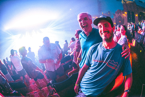 250924_AdamBertaPhoto-LouisvillePalace7553