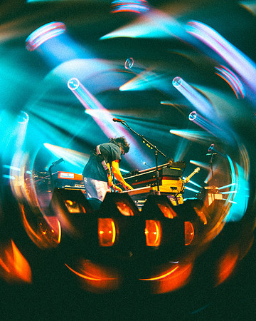 250924_AdamBertaPhoto-LouisvillePalace8419