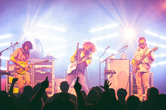 250924_AdamBertaPhoto-LouisvillePalace9360