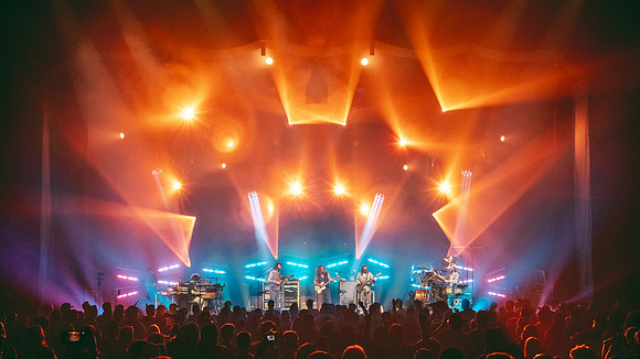 250924_AdamBertaPhoto-LouisvillePalace9572-2