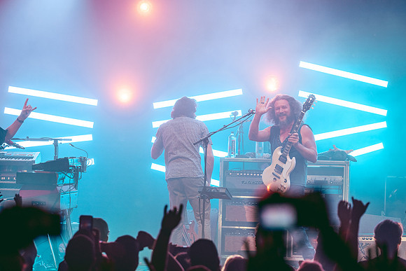 250924_AdamBertaPhoto-LouisvillePalace9628