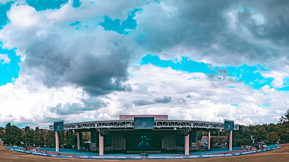 250927_AdamBertaPhoto-PNCBankPavilion-3976
