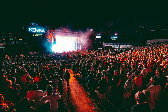 250930_AdamBertaPhoto-KembaLive-8657