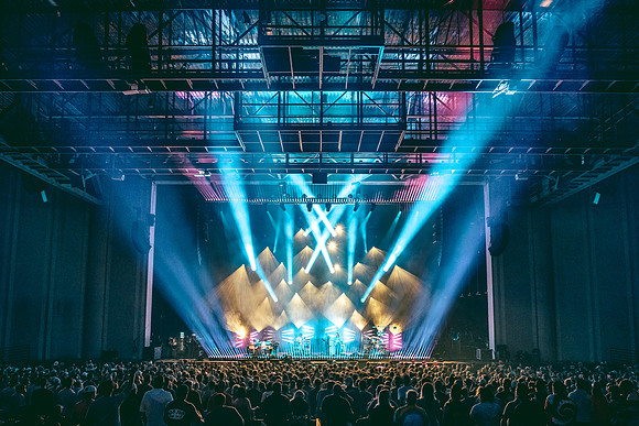 250927_AdamBertaPhoto-PNCBankPavilion-4526