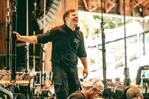 251004_AdamBertaPhoto-MannCenter-4908