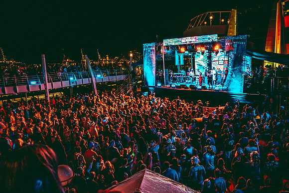 260207_AdamBertaPhoto-JamCruise-4244