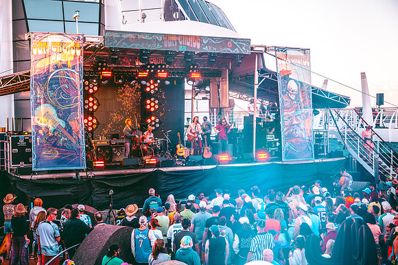 260208_AdamBertaPhoto-JamCruise-6437
