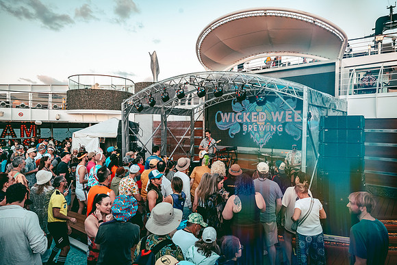 260208_AdamBertaPhoto-JamCruise-6511