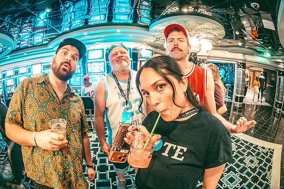 260208_AdamBertaPhoto-JamCruise-6901