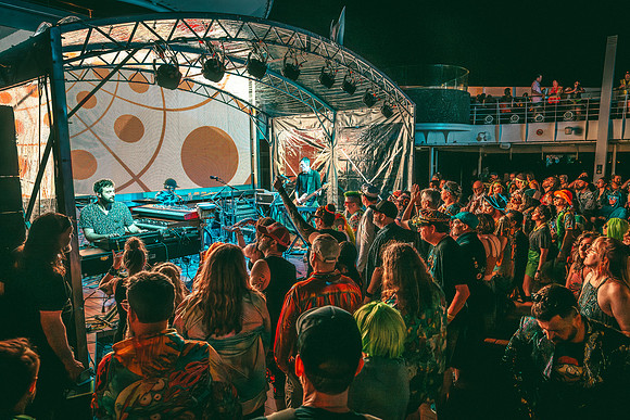 260210_AdamBertaPhoto-JamCruise-7949