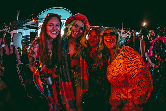 260210_AdamBertaPhoto-JamCruise-8025