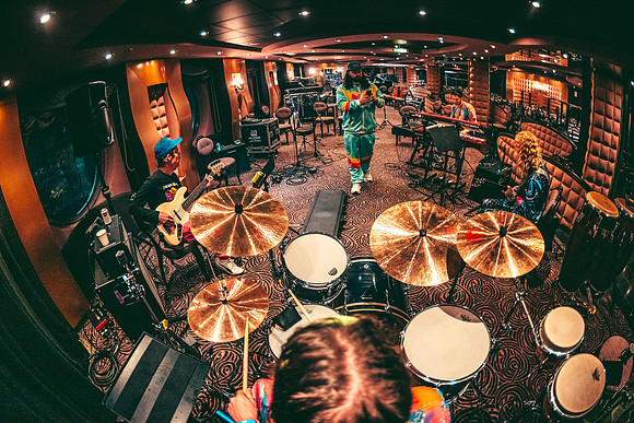 260210_AdamBertaPhoto-JamCruise-8089