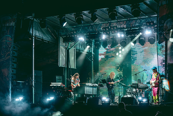 260210_AdamBertaPhoto-JamCruise-9065
