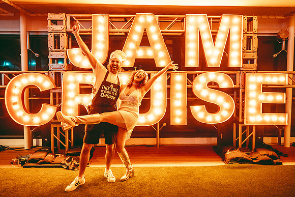 260210_AdamBertaPhoto-JamCruise-0027