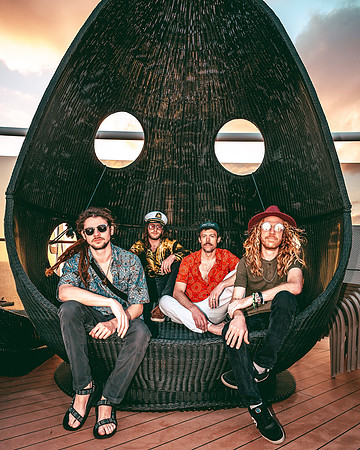 260210_AdamBertaPhoto-JamCruise-9805