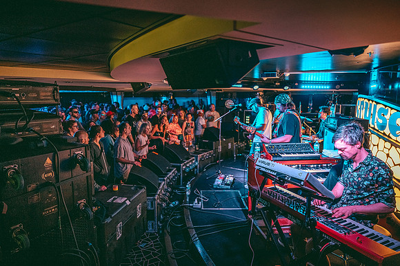 260211_AdamBertaPhoto-JamCruise-0577
