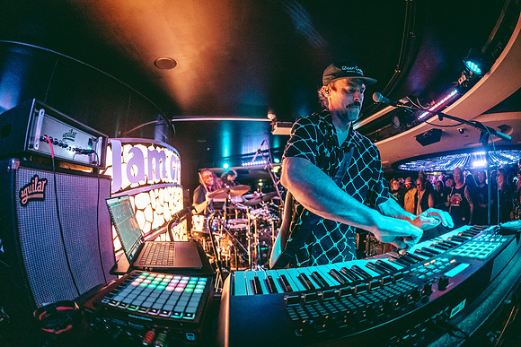 260211_AdamBertaPhoto-JamCruise-2485