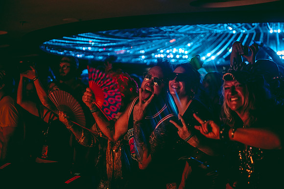 260211_AdamBertaPhoto-JamCruise-2909