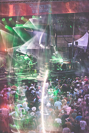 20230502-Daze Between-H0S_6198