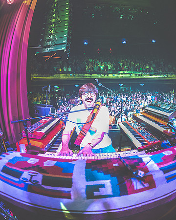 20230428-Goose-Bertaphoto-The Warfield-H0S_4671