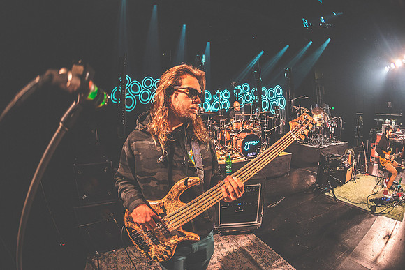 20230422-Goose-Bertaphoto-Paramount Theatre-H0S_3058