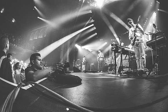 20230427-Goose-Bertaphoto-The Warfield-H0S_4462