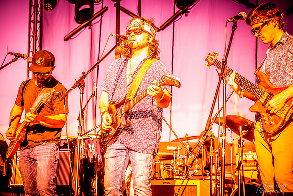 Adam Berta - BertaHookahville - 42000618