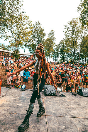 Saturday-AdamBertaPhoto-SD25_0719_155038-4043