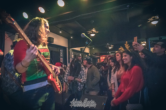 12.21.2018-BareFuzz - Woodlands Tavern - Werks Holiday Party - FULL RESOLUTION-8489