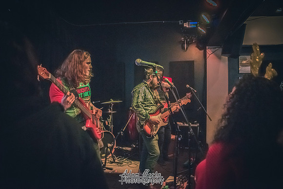 12.21.2018-BareFuzz - Woodlands Tavern - Werks Holiday Party - FULL RESOLUTION-8507