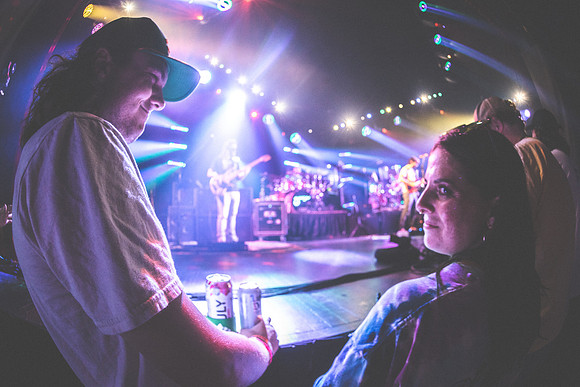 202306222206-BertaPhoto-Goose-Palace Theatre-H0S_8842