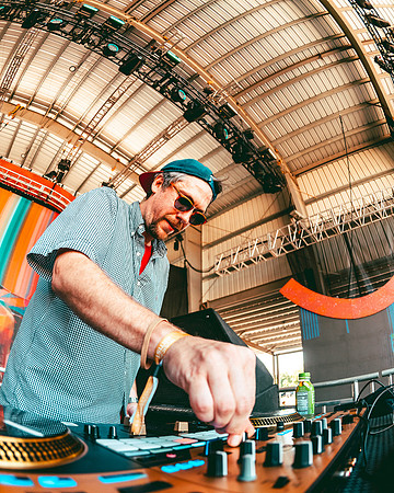 Saturday-AdamBertaPhoto-SD25_0719_125251-3035
