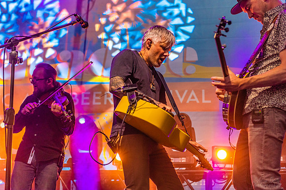 20220708 - BertaStringdusters - 6017