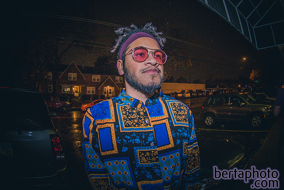 HalloWEIRD-HQ-20mb_size_limit-6946