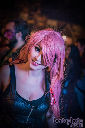 HalloWEIRD-HQ-20mb_size_limit-7129