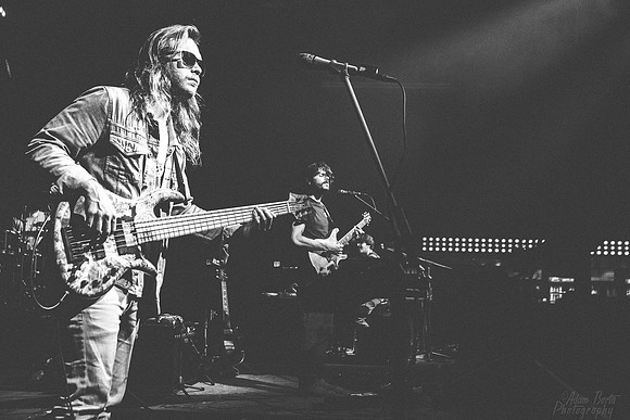 20221015 211346- Berta Goose @ Southside Ballroom - Dallas, TX - 2262