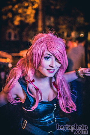 HalloWEIRD-HQ-20mb_size_limit-7126