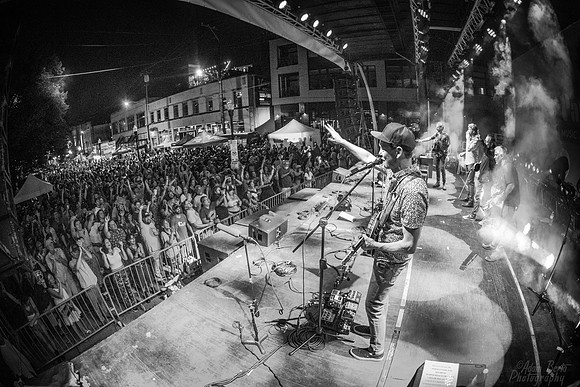 20220708 - BertaStringdusters - 6363