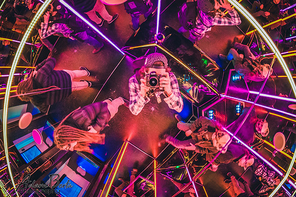 005_8183